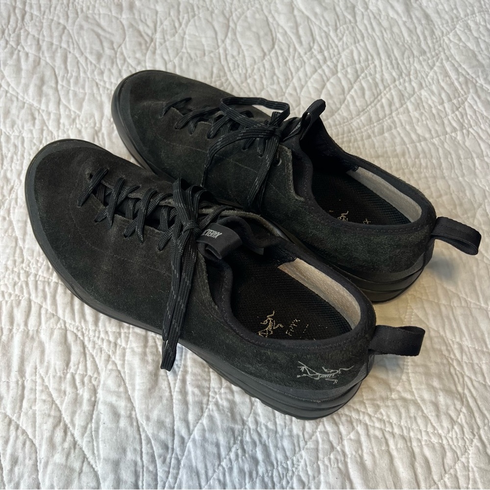 Arc'teryx Black Leather Trail Running Climbing shoe, Men 10.5